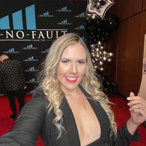 Meet your Posher, Gaby